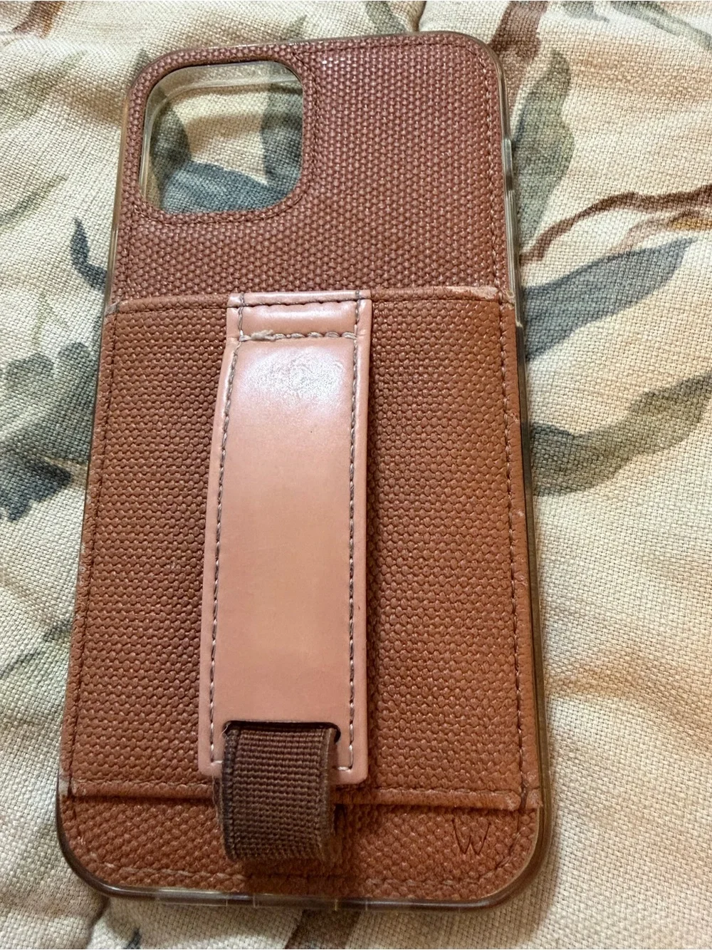Wallis walli sleek